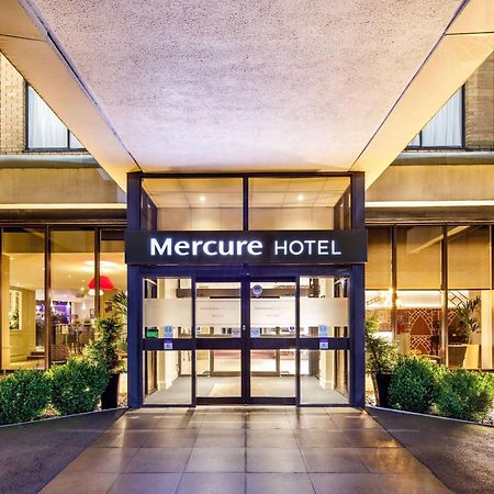 Mercure Telford Centre Hotel Экстерьер фото