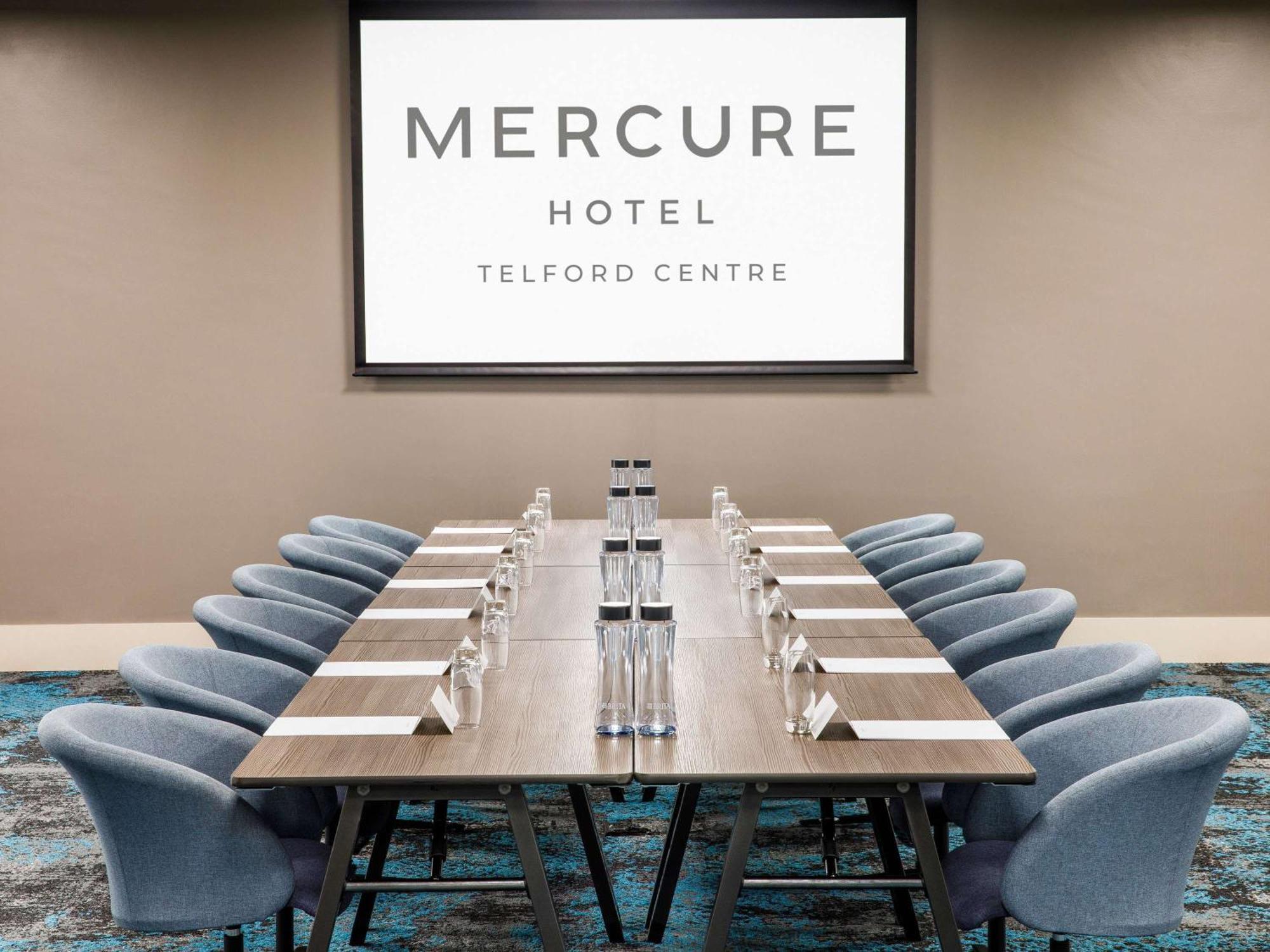 Mercure Telford Centre Hotel Экстерьер фото
